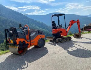 Noleggio HAMM HD 8 VV rullo tandem con due tamburi vibranti