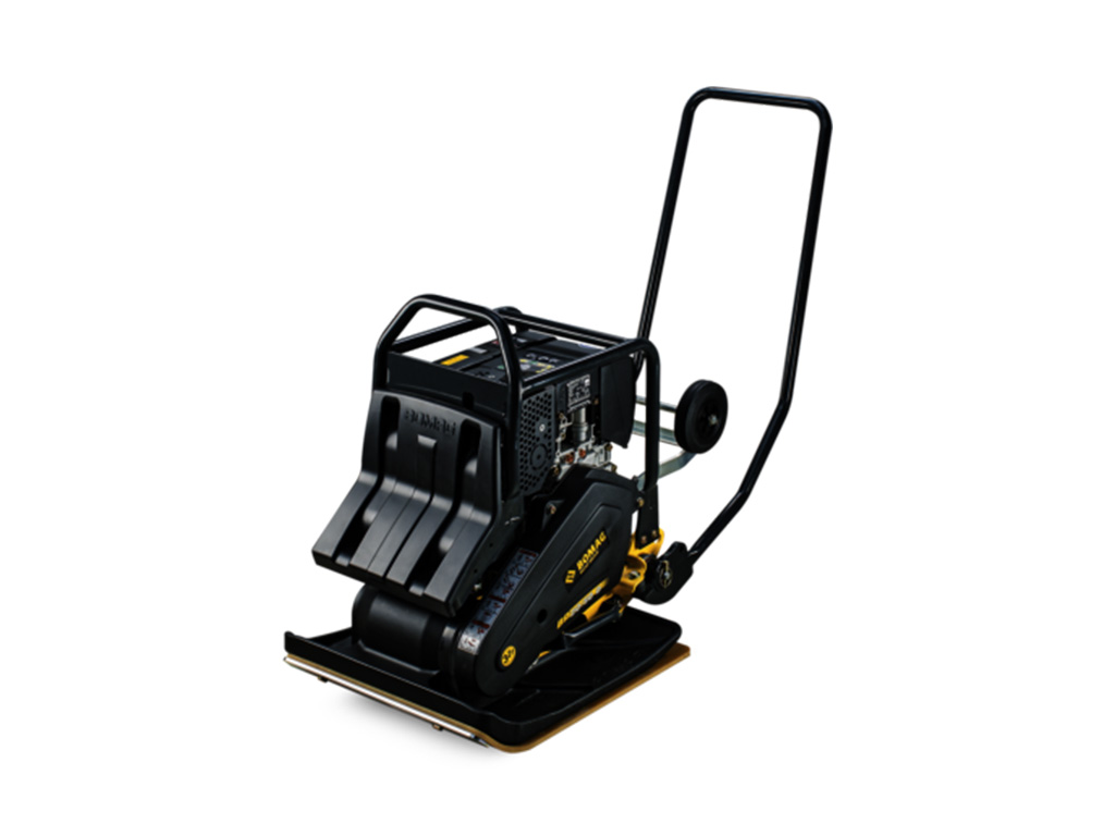 Noleggio Piastra vibrante unidirezionale Bomag (4)